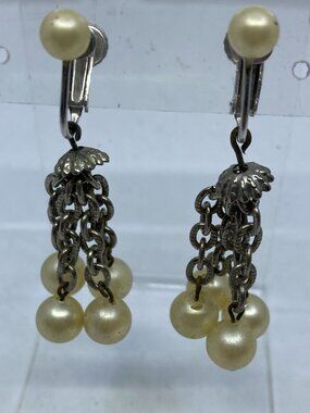 Vtg faux pearl silver tone chain Miriam Haskell style dangle clip  earrings